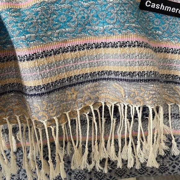 Beautiful ‘Cashmere’ Pink,Blue,Yellow,Gray & Black Scarf/ Pashmina with fringe - Picture 5 of 7